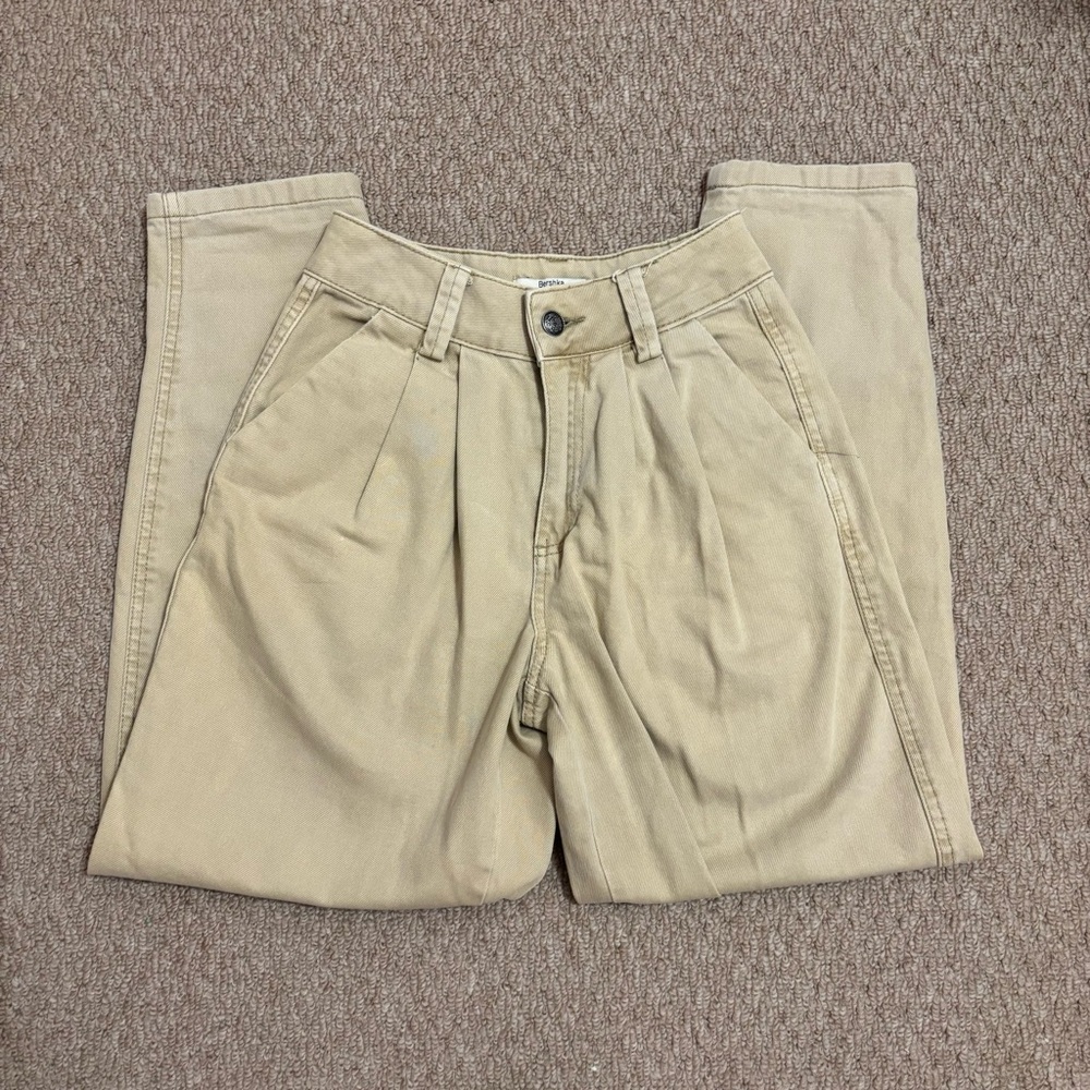 Bershka Pleated Pants